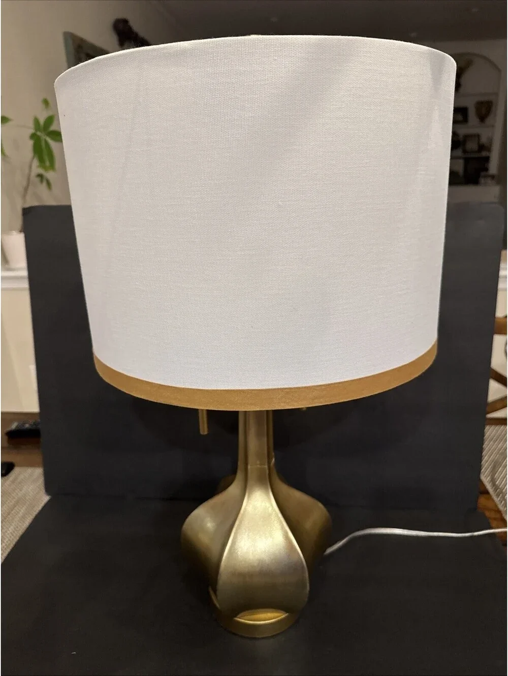 Modern Gold Table Lamp Living Room / Bedroom 26” Tall Read